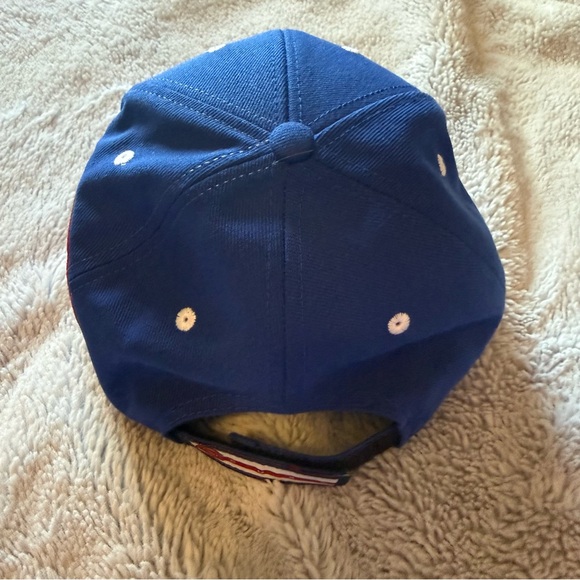 Chicago Cubs Blue and White Baseball Cap - Picture 2 of 9